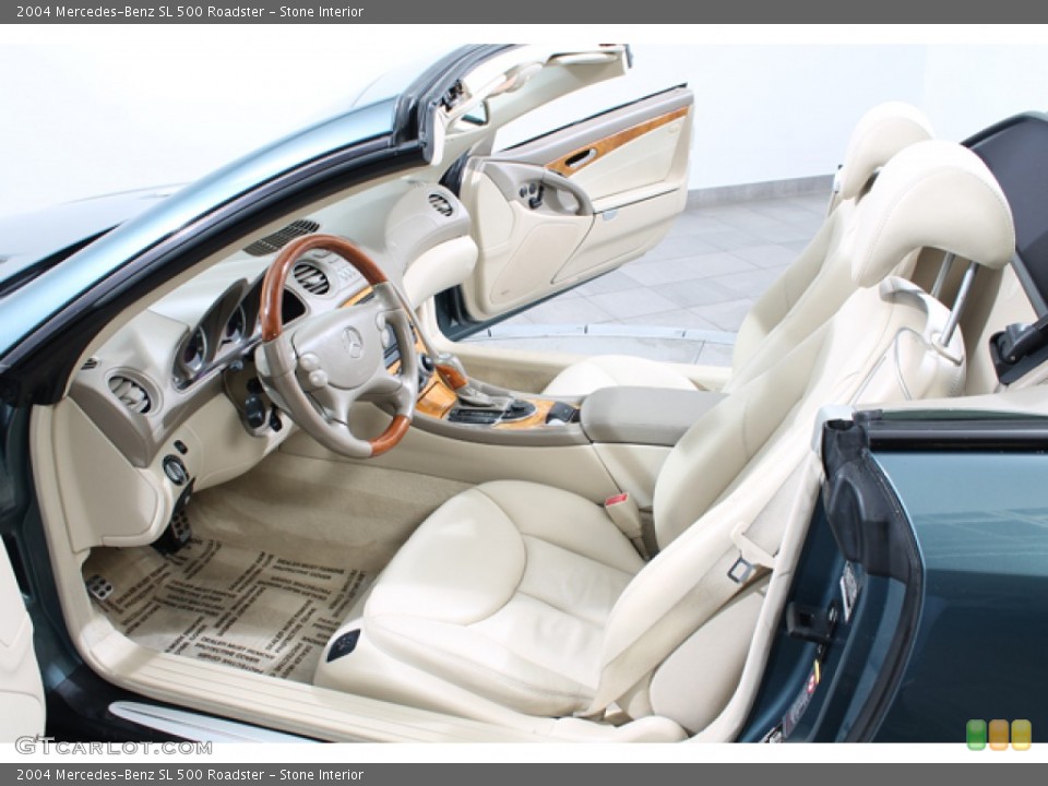 Stone Interior Photo for the 2004 Mercedes-Benz SL 500 Roadster #78101080