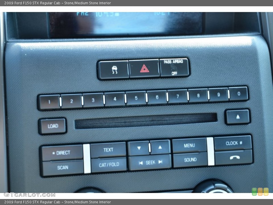 Stone/Medium Stone Interior Controls for the 2009 Ford F150 STX Regular Cab #78110333