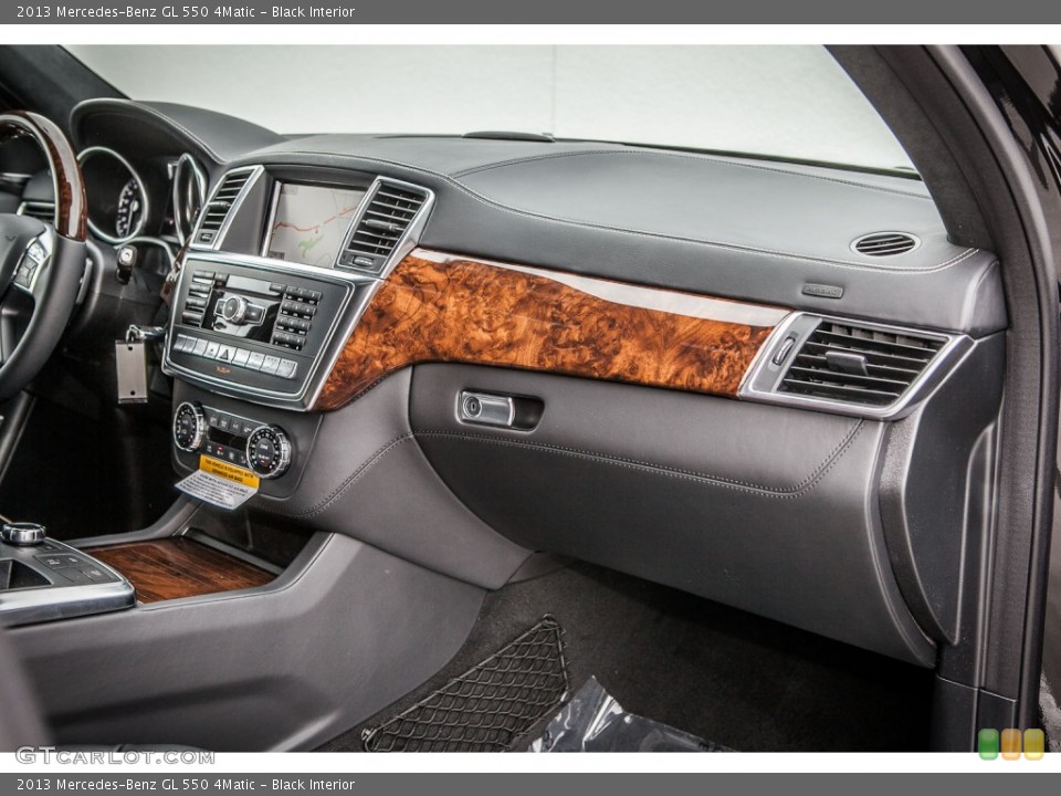 Black Interior Dashboard for the 2013 Mercedes-Benz GL 550 4Matic #78110852