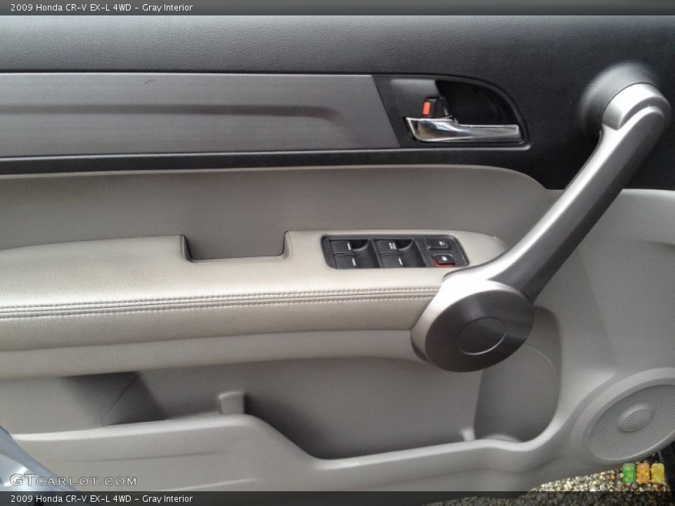 Gray Interior Door Panel for the 2009 Honda CR-V EX-L 4WD #78123963