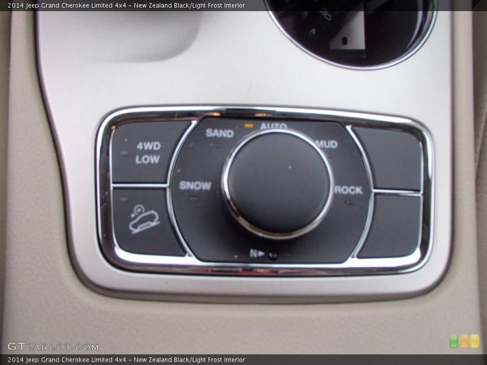 New Zealand Black/Light Frost Interior Controls for the 2014 Jeep Grand Cherokee Limited 4x4 #78128327