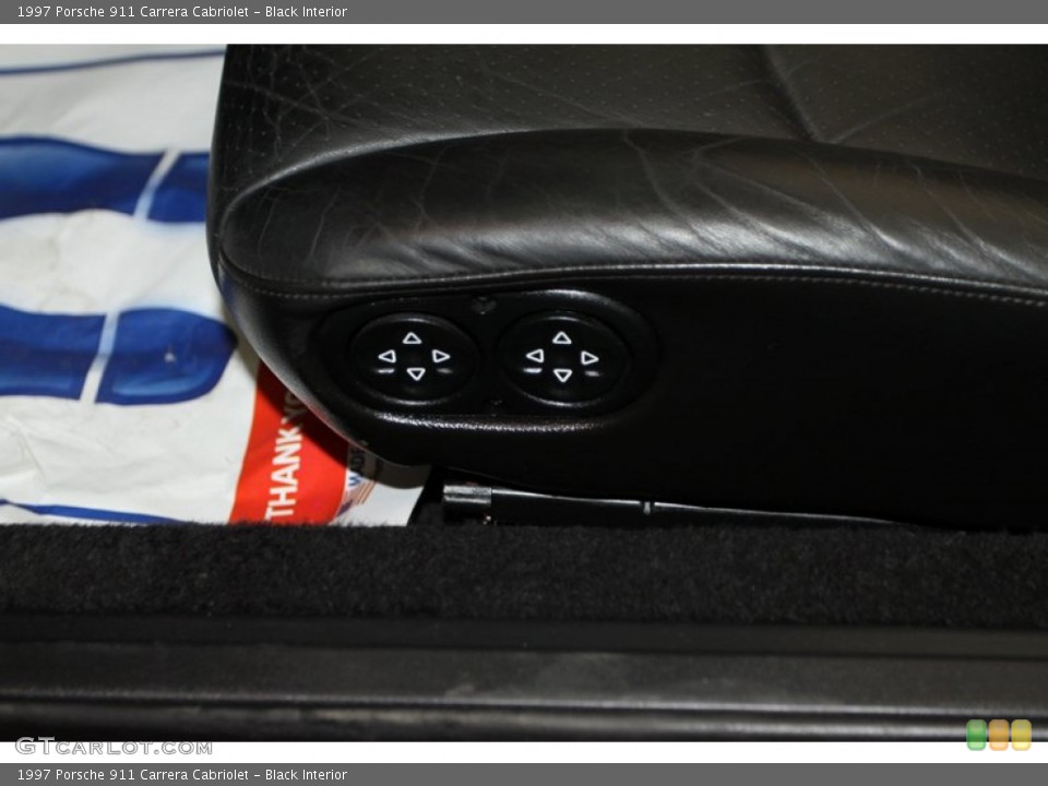 Black Interior Controls for the 1997 Porsche 911 Carrera Cabriolet #78132657
