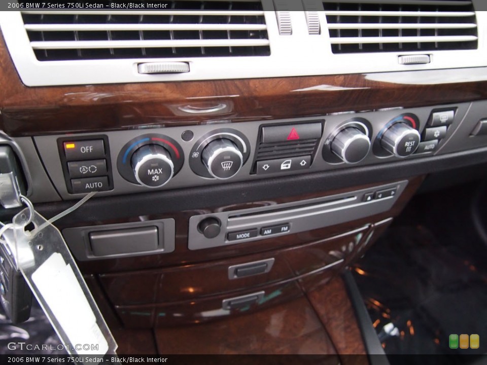 Black/Black Interior Controls for the 2006 BMW 7 Series 750Li Sedan #78138536