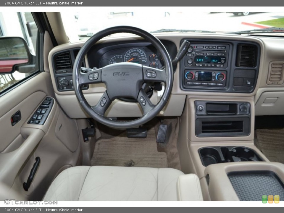 Neutral/Shale Interior Dashboard for the 2004 GMC Yukon SLT #78150679