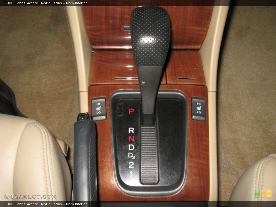 Ivory Interior Transmission for the 2006 Honda Accord Hybrid Sedan #78165089