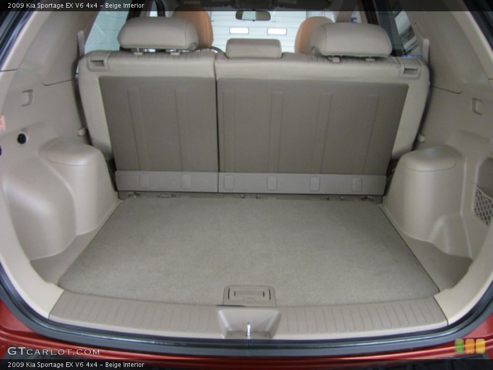 Beige Interior Trunk for the 2009 Kia Sportage EX V6 4x4 #78169496