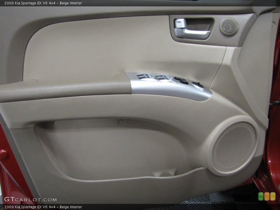 Beige Interior Door Panel for the 2009 Kia Sportage EX V6 4x4 #78169619
