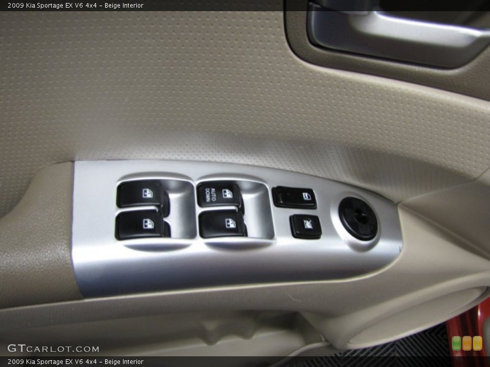 Beige Interior Controls for the 2009 Kia Sportage EX V6 4x4 #78169644