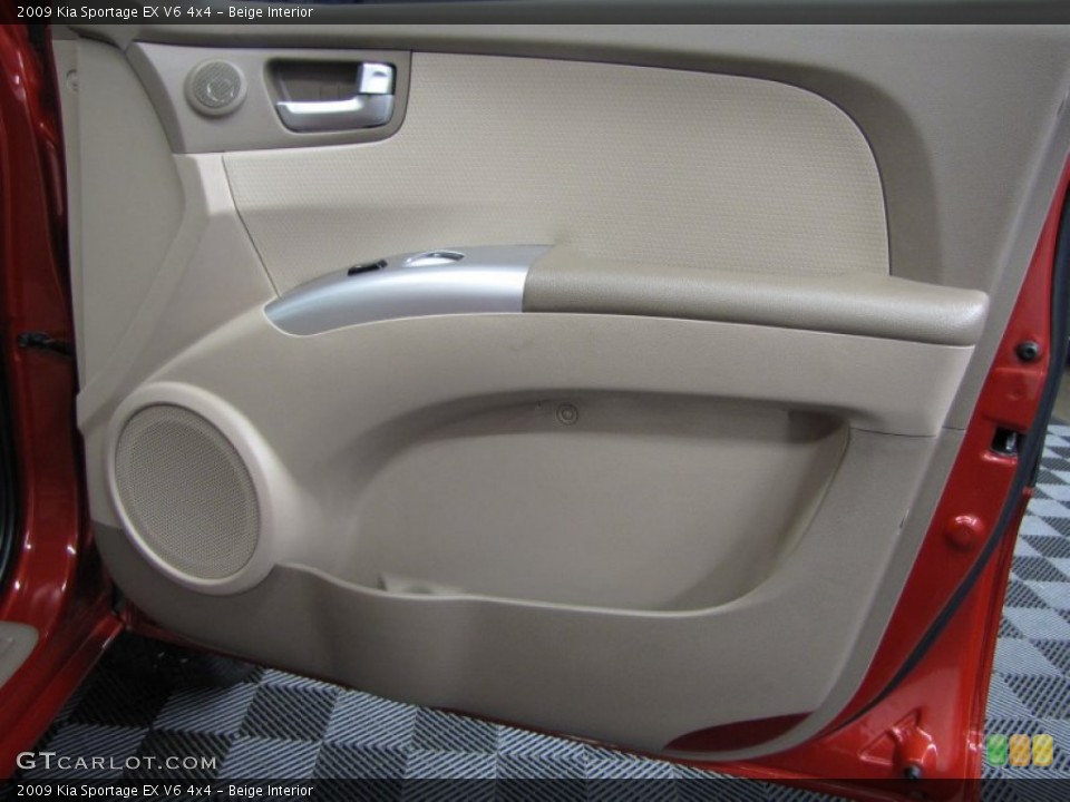 Beige Interior Door Panel for the 2009 Kia Sportage EX V6 4x4 #78169683