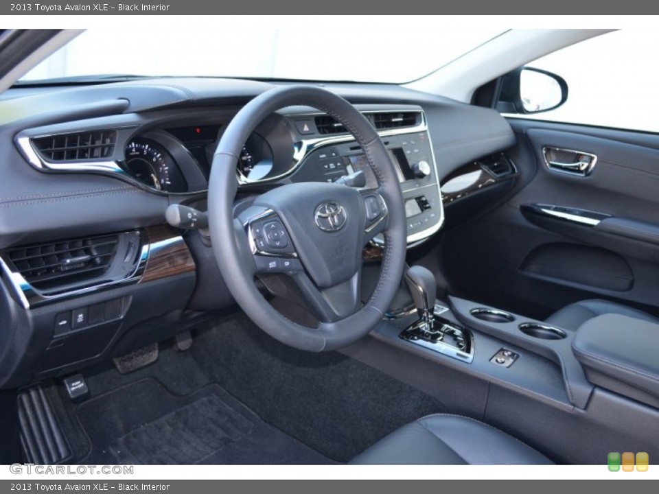 Black Interior Photo for the 2013 Toyota Avalon XLE #78170472
