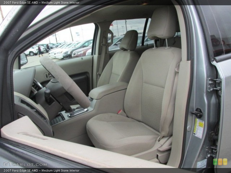 Medium Light Stone Interior Photo for the 2007 Ford Edge SE AWD #78175362