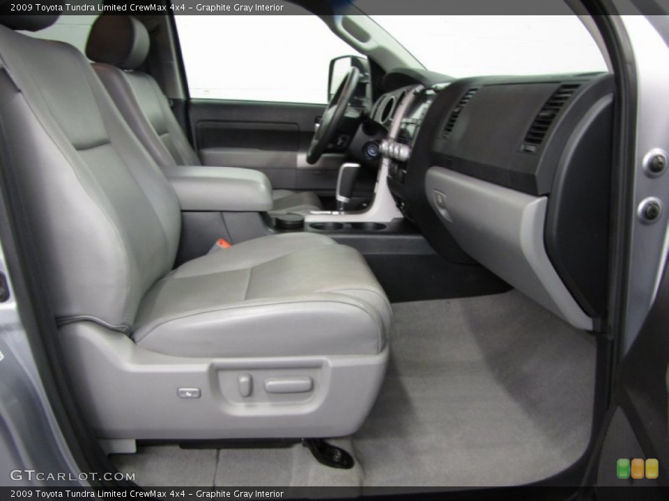Graphite Gray Interior Photo for the 2009 Toyota Tundra Limited CrewMax 4x4 #78175371