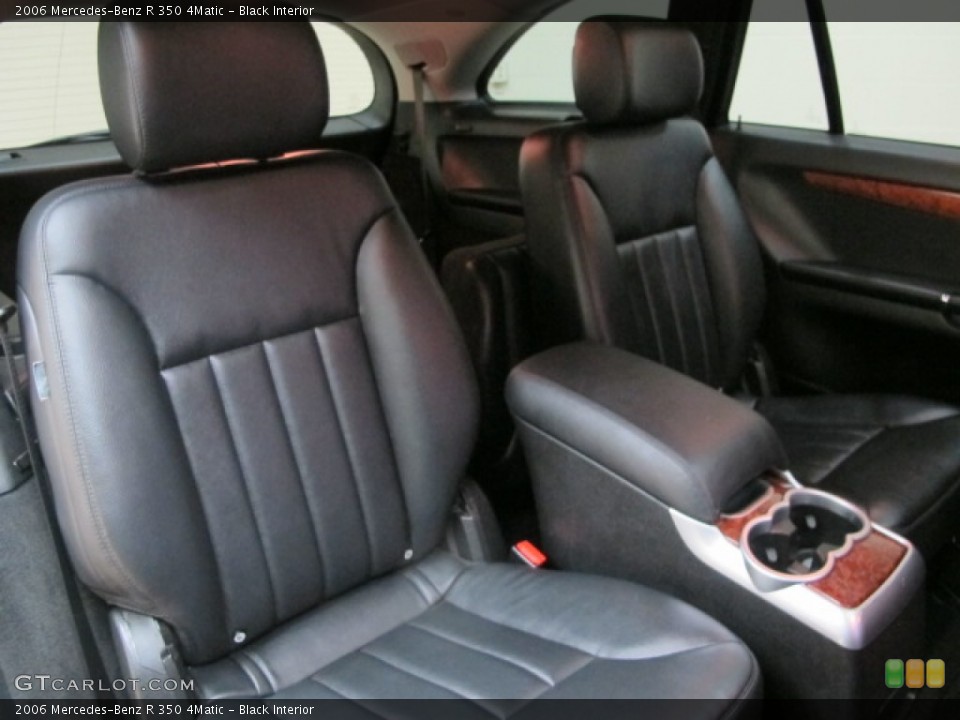 Black Interior Photo for the 2006 Mercedes-Benz R 350 4Matic #78179180