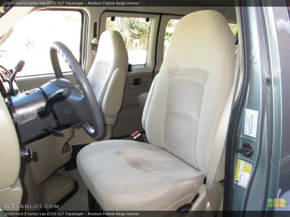 Medium Pebble Beige 2006 Ford E Series Van Interiors
