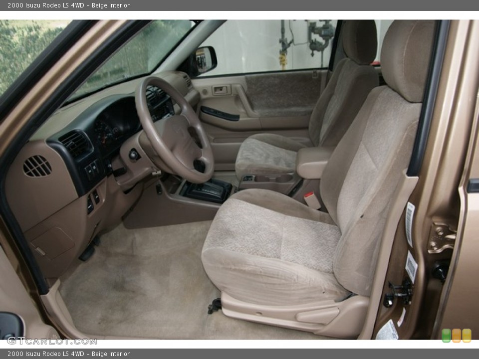 Beige 2000 Isuzu Rodeo Interiors