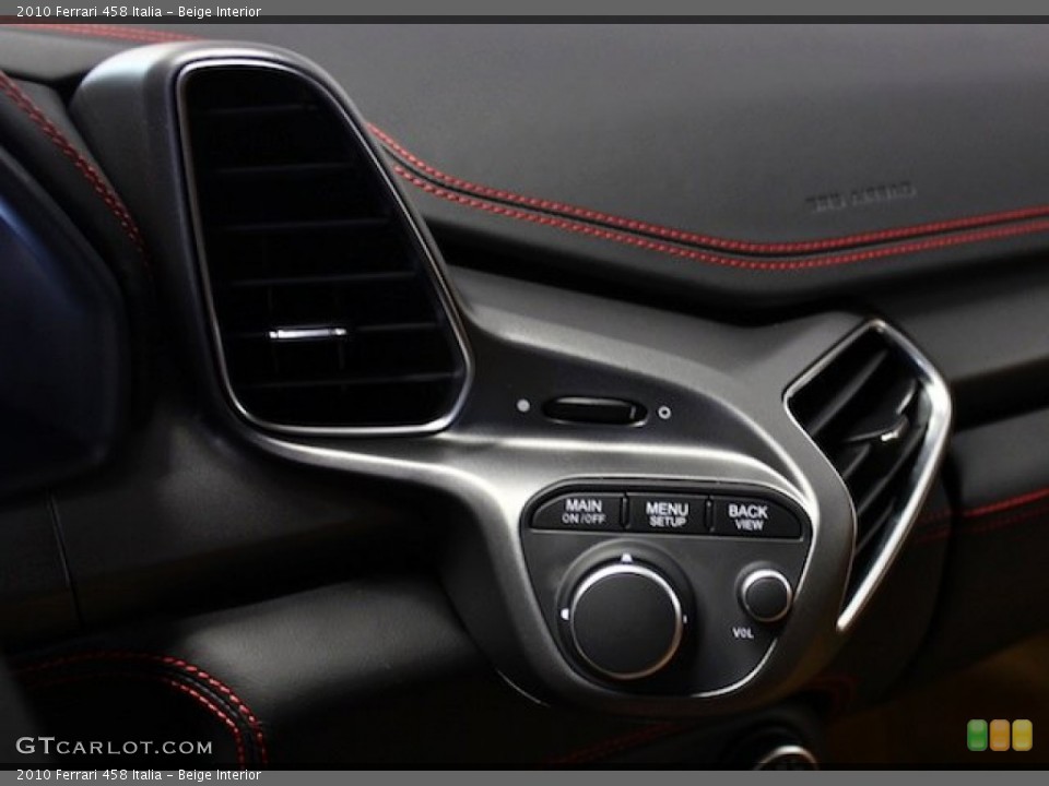 Beige Interior Controls for the 2010 Ferrari 458 Italia #78194556