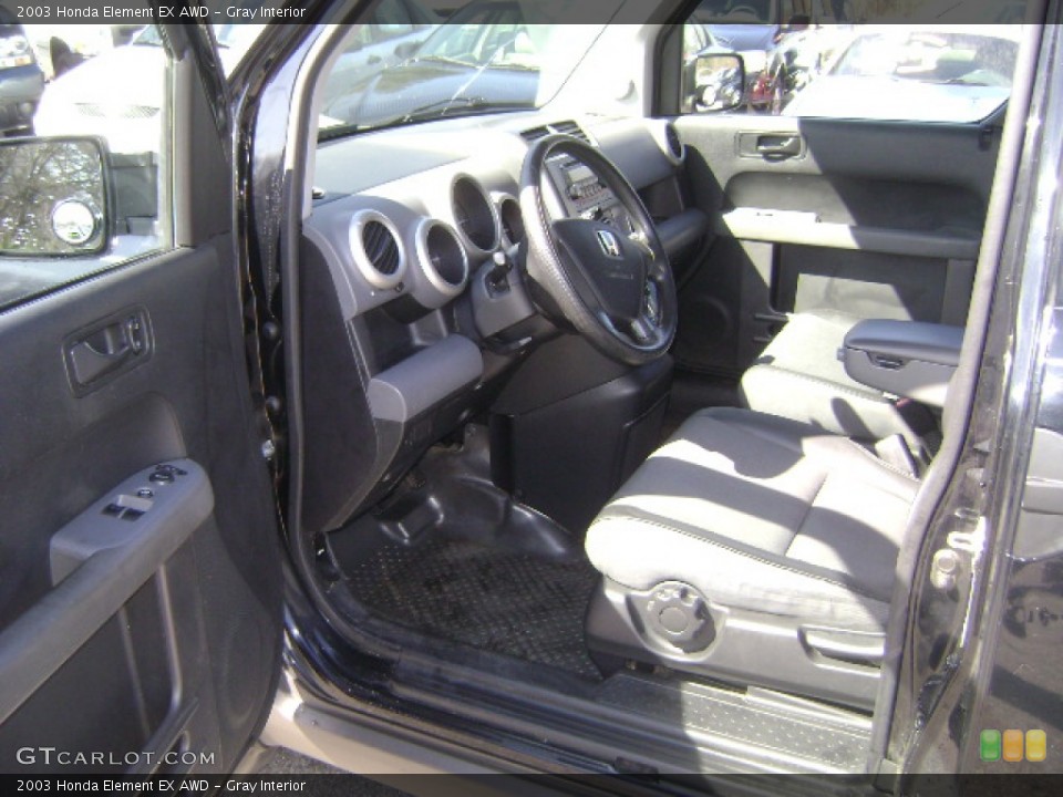 Gray Interior Photo for the 2003 Honda Element EX AWD #78201088