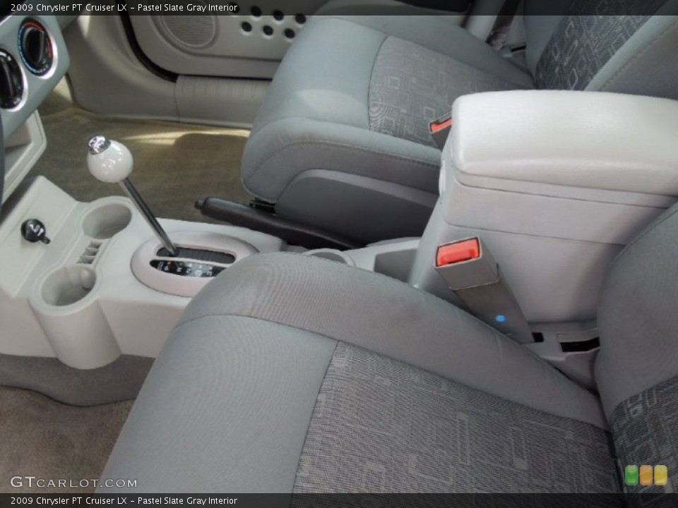 Pastel Slate Gray Interior Photo for the 2009 Chrysler PT Cruiser LX #78202482