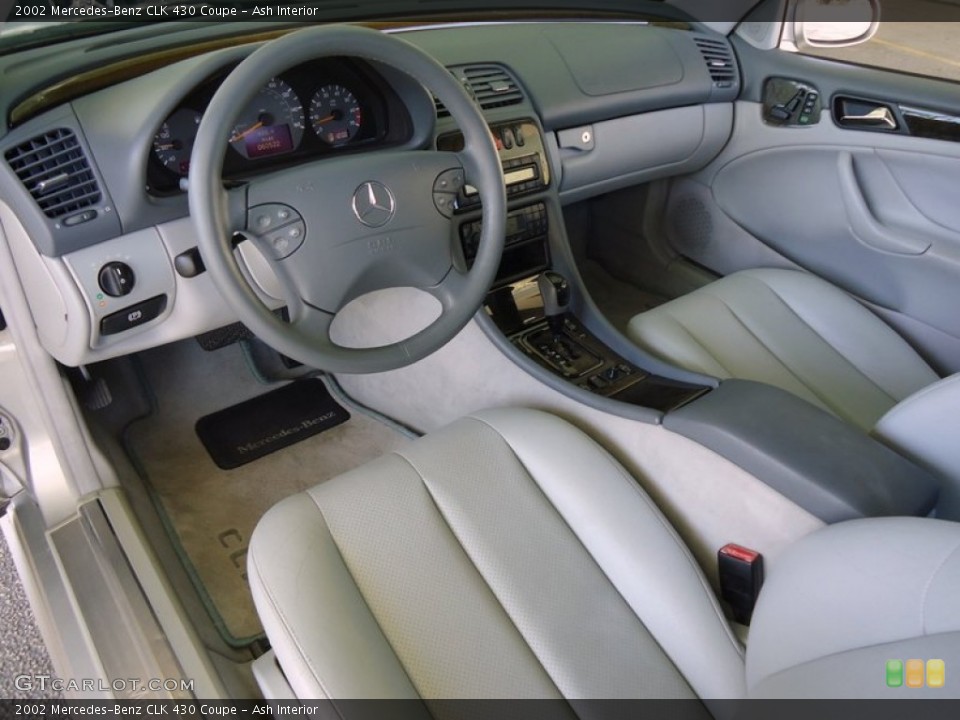 Ash Interior Photo for the 2002 Mercedes-Benz CLK 430 Coupe #78209521
