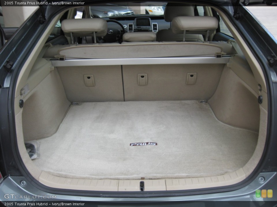 Ivory/Brown Interior Trunk for the 2005 Toyota Prius Hybrid #78212297