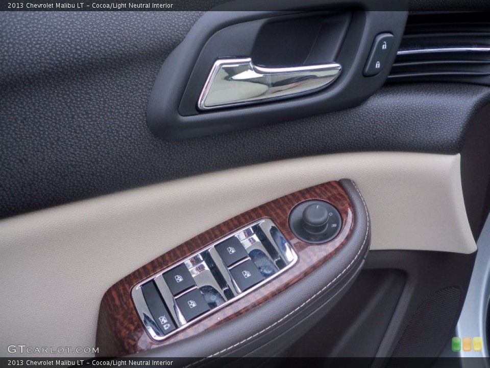 Cocoa/Light Neutral Interior Controls for the 2013 Chevrolet Malibu LT #78215724