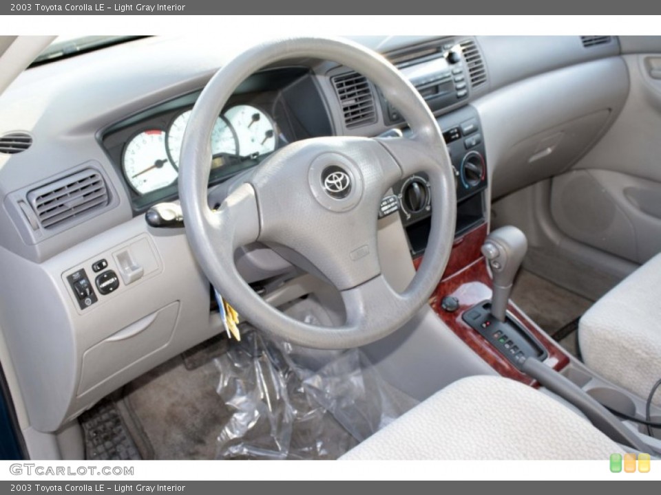 Light Gray Interior Photo for the 2003 Toyota Corolla LE #78217753