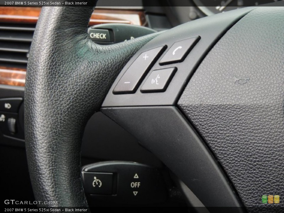 Black Interior Controls for the 2007 BMW 5 Series 525xi Sedan #78223717