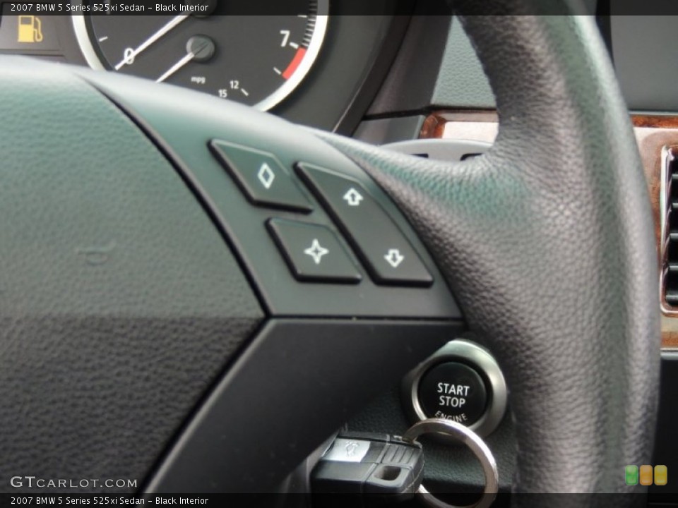 Black Interior Controls for the 2007 BMW 5 Series 525xi Sedan #78223741