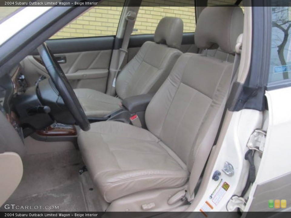 Beige Interior Photo for the 2004 Subaru Outback Limited Wagon #78225814