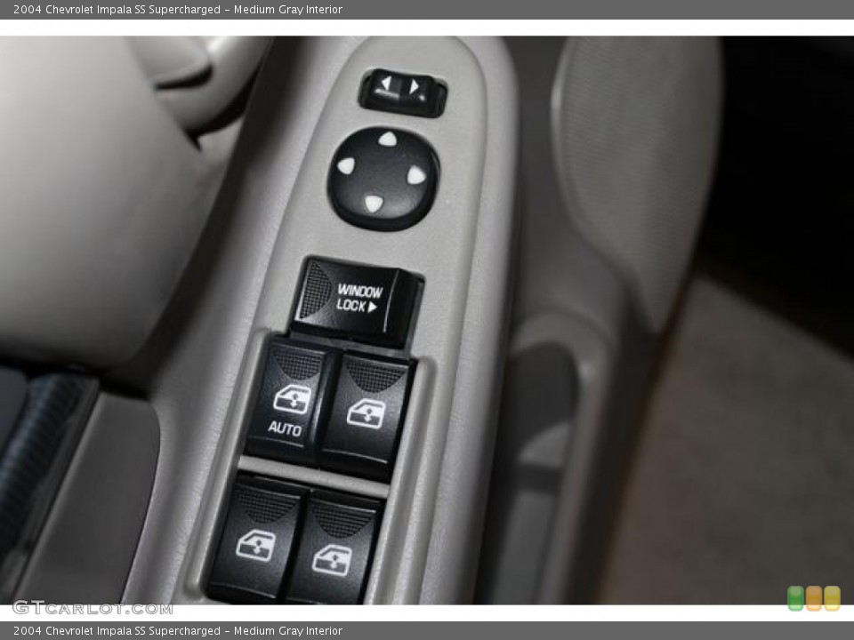 Medium Gray Interior Controls for the 2004 Chevrolet Impala SS Supercharged #78226919
