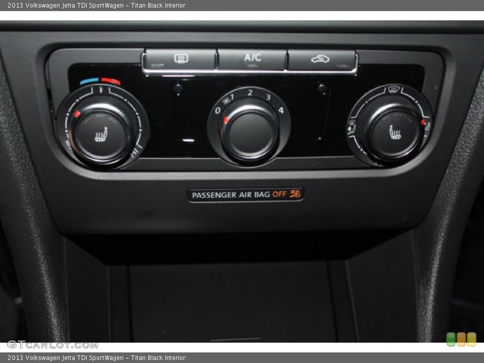 Titan Black Interior Controls for the 2013 Volkswagen Jetta TDI SportWagen #78229951