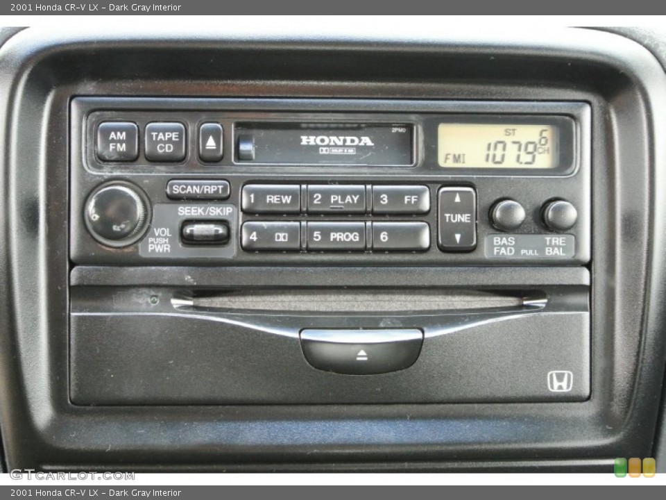 Dark Gray Interior Audio System for the 2001 Honda CR-V LX #78234103