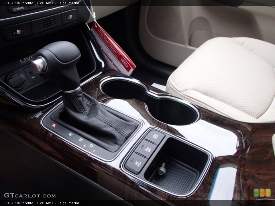 Beige Interior Transmission for the 2014 Kia Sorento EX V6 AWD #78239056
