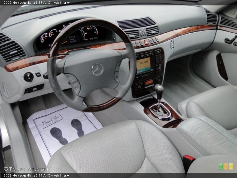 Ash Interior Photo for the 2002 Mercedes-Benz S 55 AMG #78243601