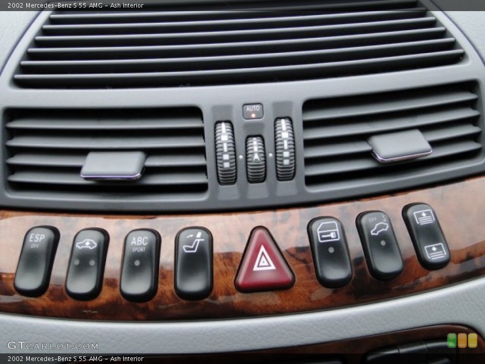 Ash Interior Controls for the 2002 Mercedes-Benz S 55 AMG #78243684