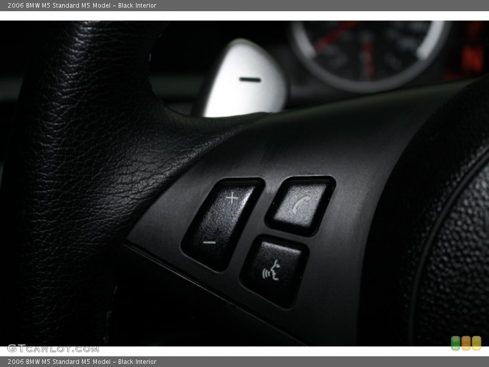 Black Interior Controls for the 2006 BMW M5  #78244677
