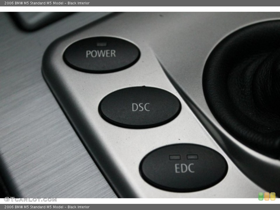 Black Interior Controls for the 2006 BMW M5  #78244711