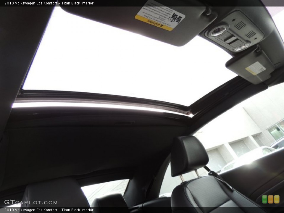 Titan Black Interior Sunroof for the 2010 Volkswagen Eos Komfort #78246778