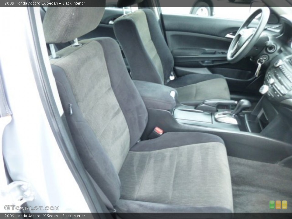 Black Interior Photo for the 2009 Honda Accord LX Sedan #78247600