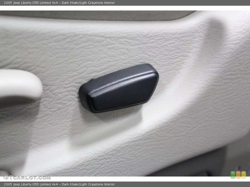 Dark Khaki/Light Graystone Interior Controls for the 2005 Jeep Liberty CRD Limited 4x4 #78248401