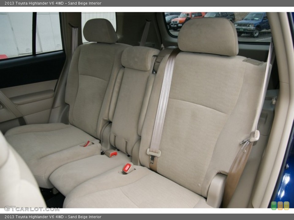 Sand Beige Interior Rear Seat for the 2013 Toyota Highlander V6 4WD #78252823