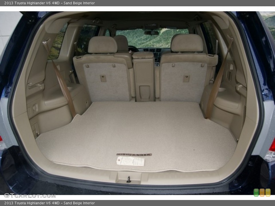 Sand Beige Interior Trunk for the 2013 Toyota Highlander V6 4WD #78252844