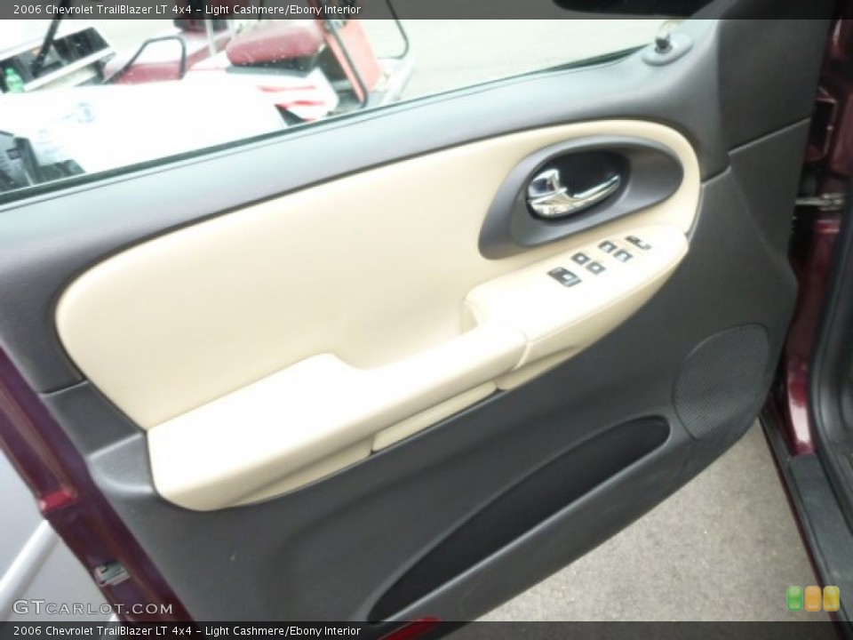 Light Cashmere/Ebony Interior Door Panel for the 2006 Chevrolet TrailBlazer LT 4x4 #78256597