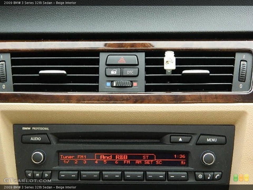 Beige Interior Controls for the 2009 BMW 3 Series 328i Sedan #78260599