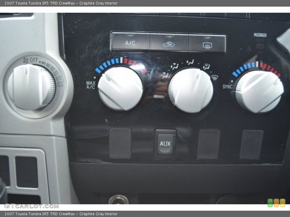 Graphite Gray Interior Controls for the 2007 Toyota Tundra SR5 TRD CrewMax #78262815
