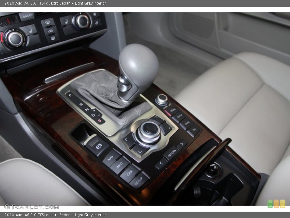 Light Gray Interior Transmission for the 2010 Audi A6 3.0 TFSI quattro Sedan #78265036