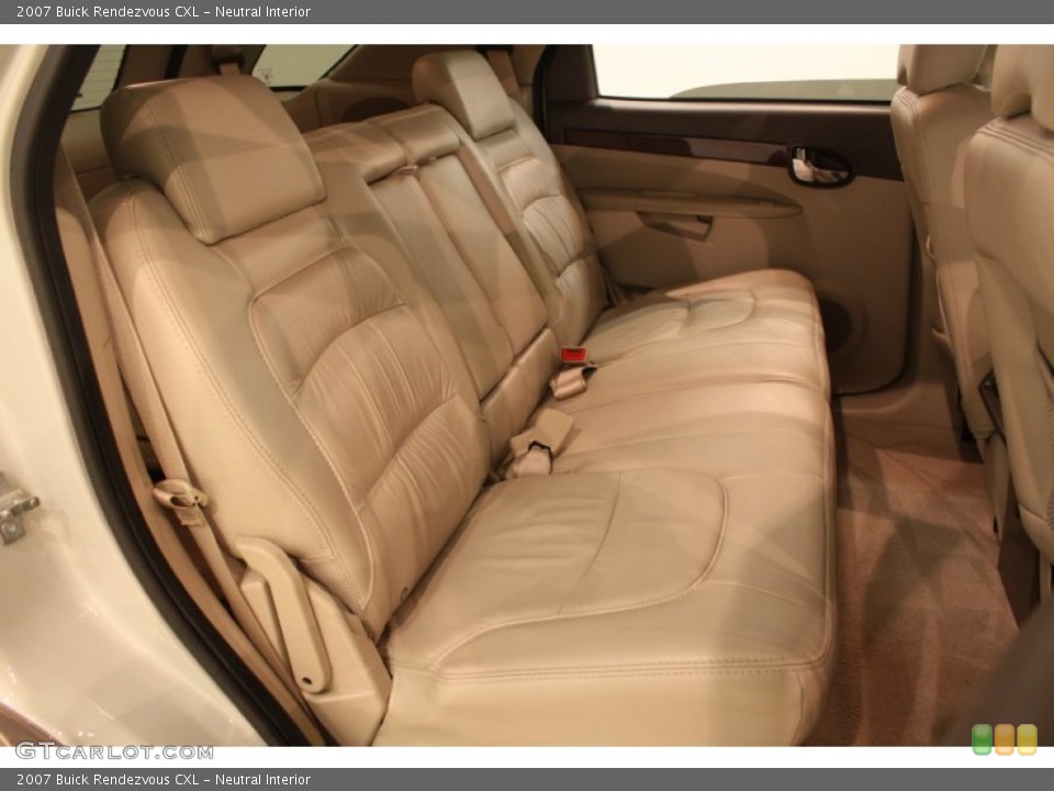 Neutral Interior Rear Seat for the 2007 Buick Rendezvous CXL #78267724