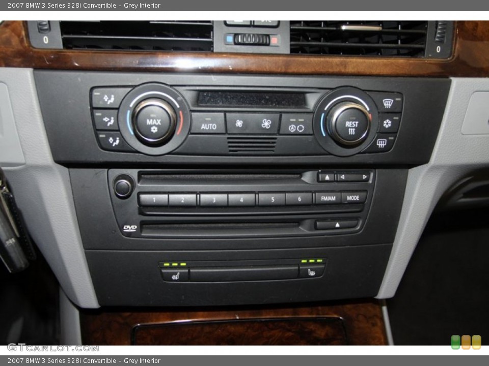 Grey Interior Controls for the 2007 BMW 3 Series 328i Convertible #78268558