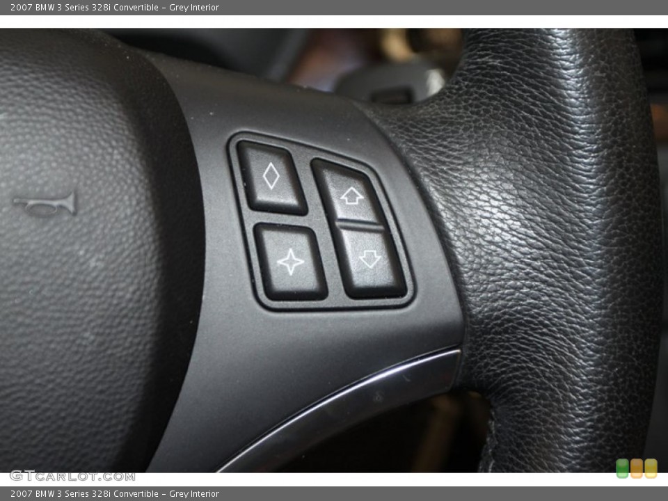 Grey Interior Controls for the 2007 BMW 3 Series 328i Convertible #78268603