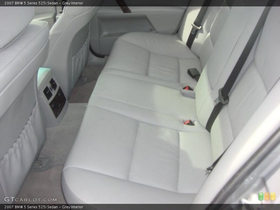Grey Interior Rear Seat for the 2007 BMW 5 Series 525i Sedan #78268969